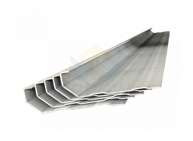 POSTE DE ESQUINA TRASERA (POSTE LATERAL)